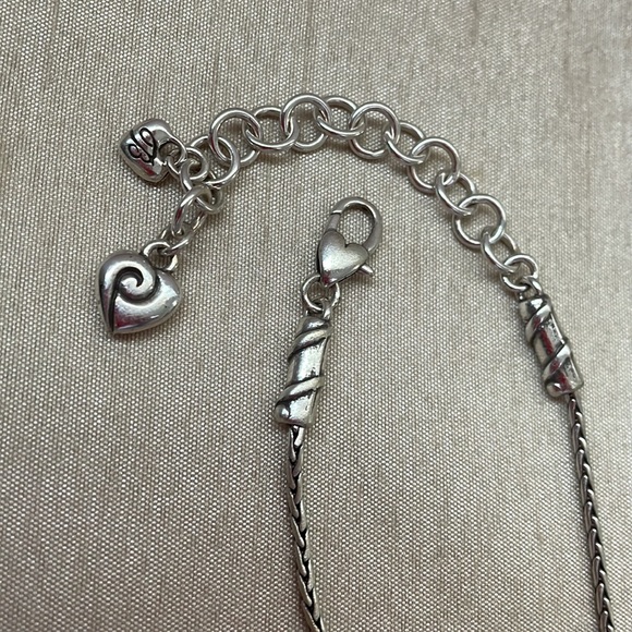 Brighton Necklace With Pearls. - Picture 4 of 14